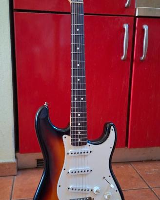 Fender Stratocaster standard MIM 2000