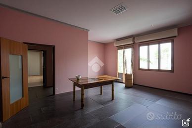 4 LOCALI A FORMIGINE