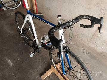 BICI DA CORSA DE  DONATO FULL CARBON