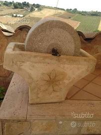 Mola antica in pietra