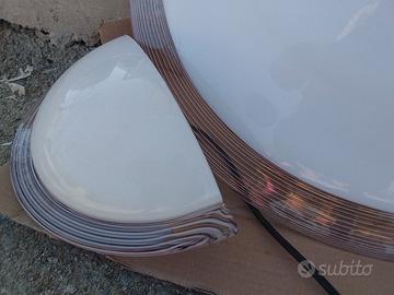 lampadario e plafoniera uguali