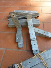 Staffe fissaggio in ferro zincato a caldo