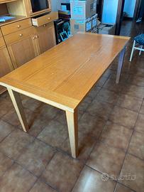 Tavolo in legno 8-12 posto