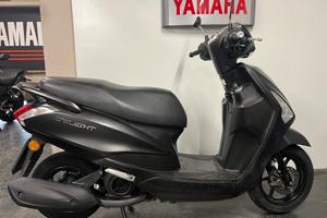 Yamaha D'elight 125