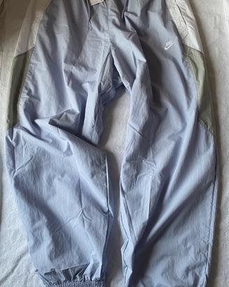 Nike oversezied - nuovo con cartellino - (L)