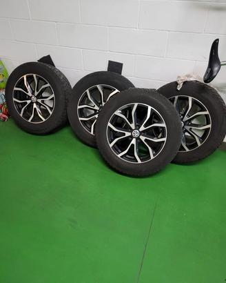 Cerchi 17" e gomme invernali Nokian per Tiguan