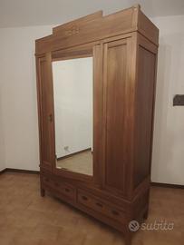 Armadio in ciliegio restaurato