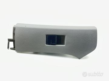 PULSANTIERA ANTERIORE DESTRA TOYOTA Yaris Serie 84