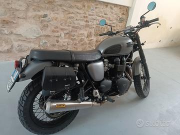 Triumph scrambler 900