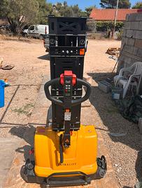 Transpallet autocaricante 1000 kg