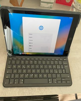 iPad Air 2013 + tastiera Logitech Slim Folio