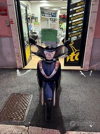Honda SH 300 fine 2011 - PERMUTE