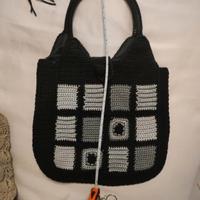 borsa all'uncinetto nera - grigia lur ascott