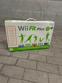 Nintendo WII FIT PLUS