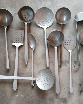 Set mestoli e utensili da cucina vintage