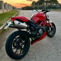 Ducati Monster 796