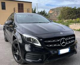 Mercedes GLA 220d 4 Matic