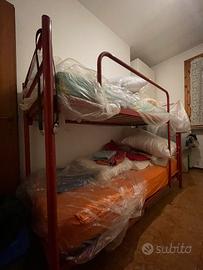 Letto a castello con 2 materassi