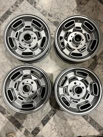 cerchi “13x6 CFR lega leggera Al-Mg