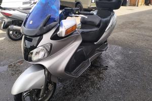 Burgman 650 cc
