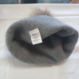 Cappello grigio