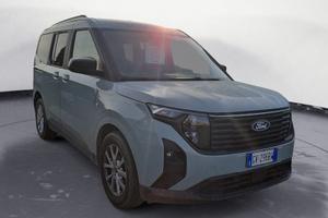 Ford Tourneo Courier 1.0 EcoBoost Titanium