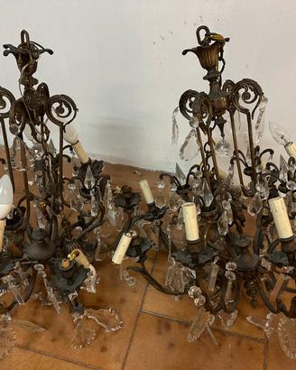 Coppia lampadari d’epoca in bronzo e cristallo