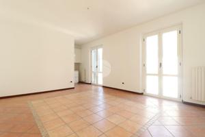 4 LOCALI A SAN BENEDETTO DEL TRONTO