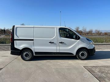 RENAULT TRAFIC L1H1
