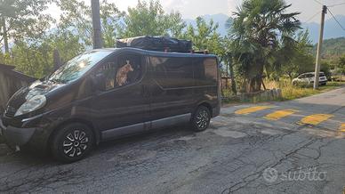 opel vivaro 2010 