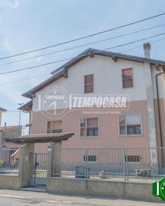 Villa a Trovo Via Roma 5 locali
