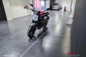 MV AGUSTA Brutale 800