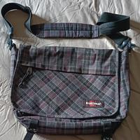 Borsa tracolla Eastpak
