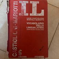 IL vocabolario della lingua latina