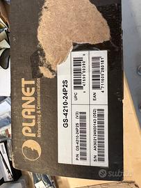 Switch planet GS-4210-24P2S usato come nuovo