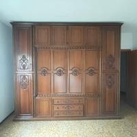 Armadio in legno massello stile classio ‘80