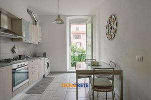 3 LOCALI A LA SPEZIA