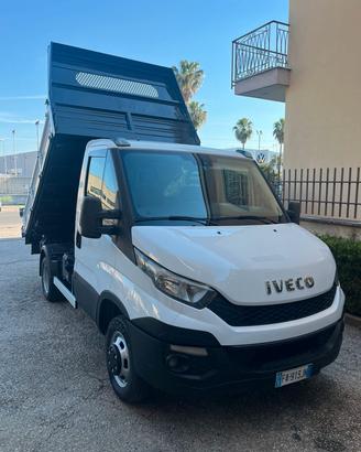 IVECO DAILY 35_170 RIBALTABILE TRILATERALE
