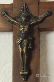 VECCHIO ANTICO CROCIFISSO IN LEGNO E OTTONE VI
