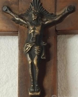 VECCHIO ANTICO CROCIFISSO IN LEGNO E OTTONE VI