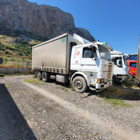 Motrice Scania 142 420 centina e sponda