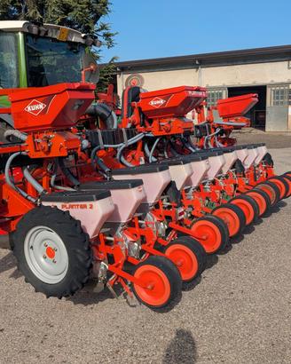 Seminatrice kuhn planter 2