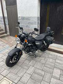 Keeway Superlight 125