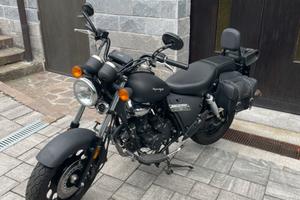 Keeway Superlight 125