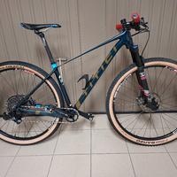 MTB  29 in carbonio