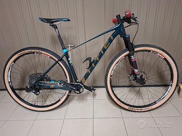 MTB  29 in carbonio