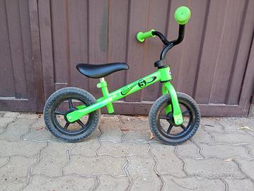 Bicicletta senza pedali