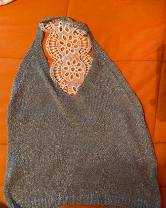 Canotta in argento lurex con schiena scoperta