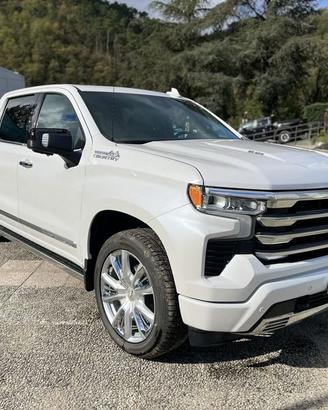 Chevrolet Silverado crew cab 6.2 V8 High Coun...