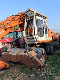 ESCAVATORE GOMMATO FIAT Hitachi FH 200 W 3